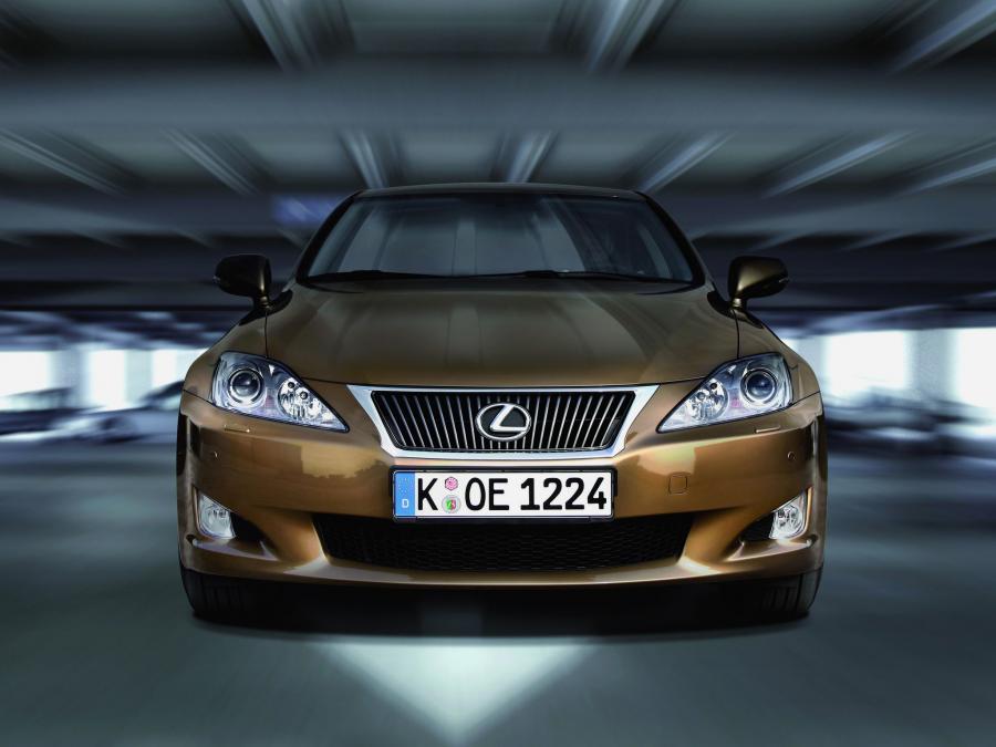  Lexus IS220d 2008 года  (фото 6 из 12)
